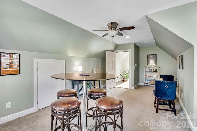 6511 Songbird Lane, Denver, NC 28037