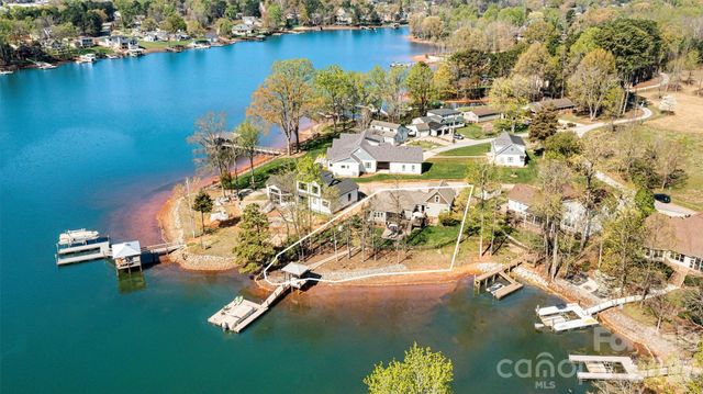 6511 Songbird Lane, Denver, NC 28037