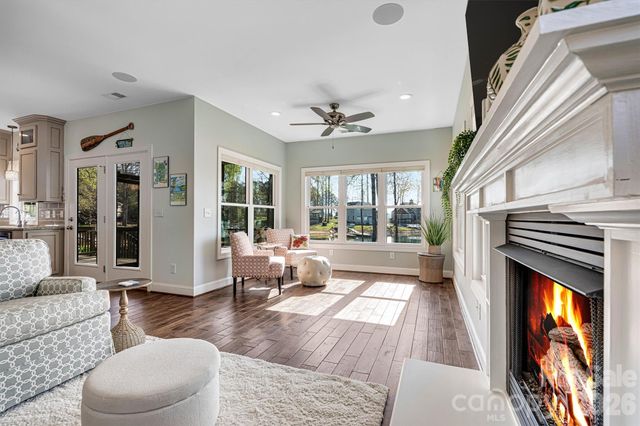 6511 Songbird Lane, Denver, NC 28037