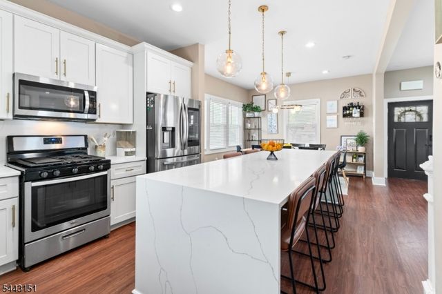 631 Magie Ave, Elizabeth City, NJ 07208