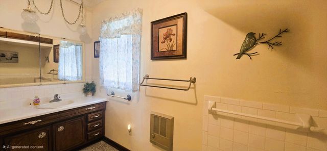 25300 S 608 Lane, Grove, OK 74344