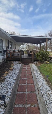 25300 S 608 Lane, Grove, OK 74344