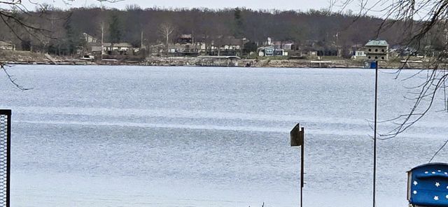 25300 S 608 Lane, Grove, OK 74344