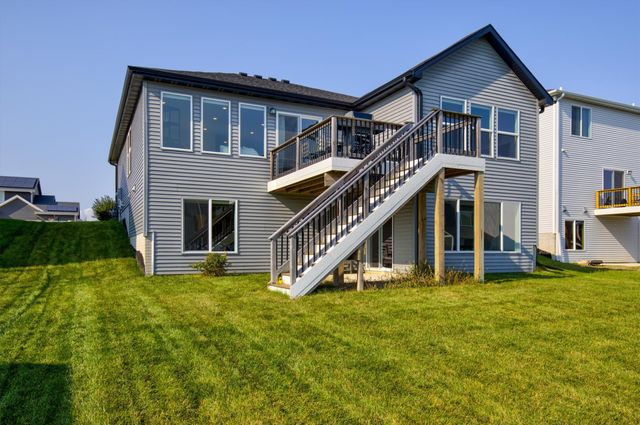 3012 Plum Drive, Norwalk, IA 50211