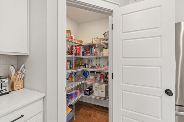 3012 Plum Drive, Norwalk, IA 50211
