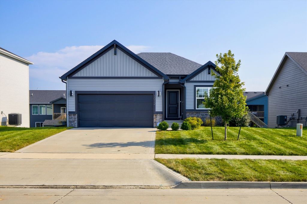3012 Plum Drive, Norwalk, IA 50211