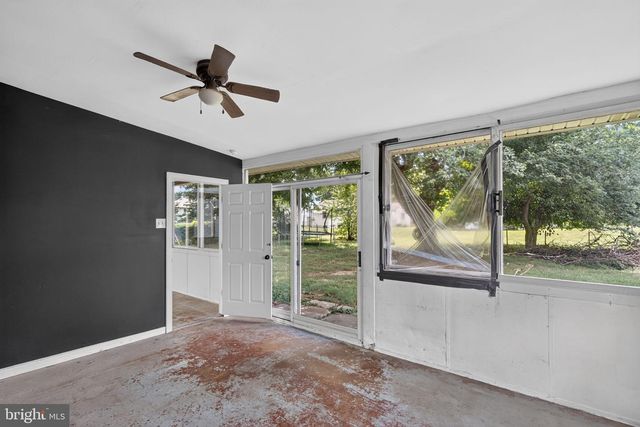 336 BEECH ST, Warminster, PA 18974