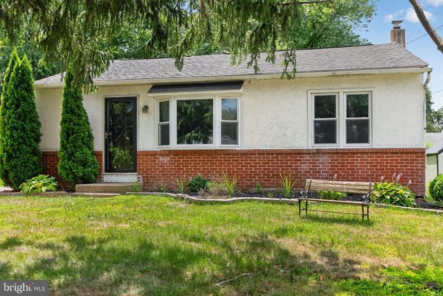 336 BEECH ST, Warminster, PA 18974