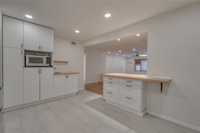 3273 Lackland Road, Fort Worth, TX 76116