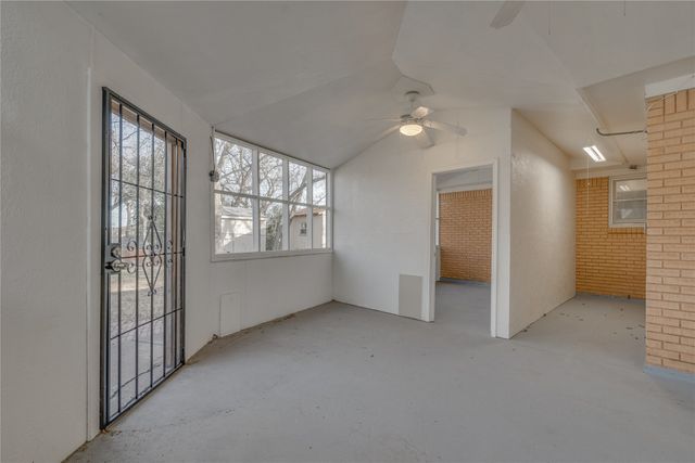 3273 Lackland Road, Fort Worth, TX 76116