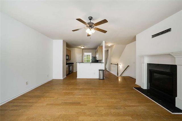 1798 Oakbrook Lane NW 8, Kennesaw, GA 30152