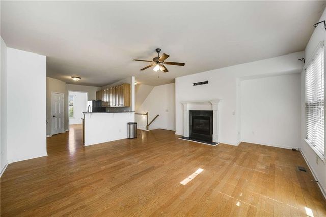 1798 Oakbrook Lane NW 8, Kennesaw, GA 30152