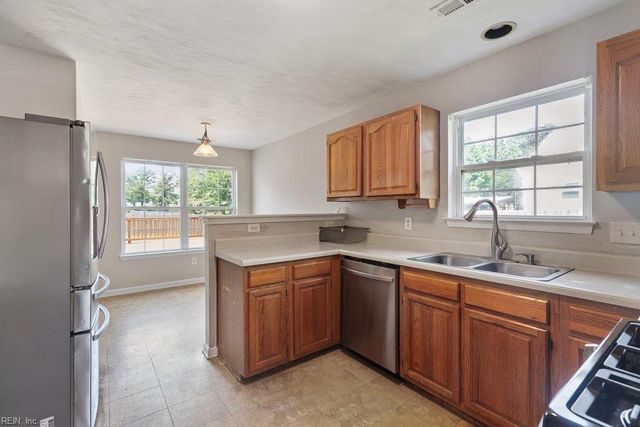 4132 Mystic CV, Chesapeake, VA 23321