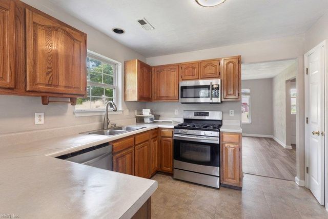 4132 Mystic CV, Chesapeake, VA 23321