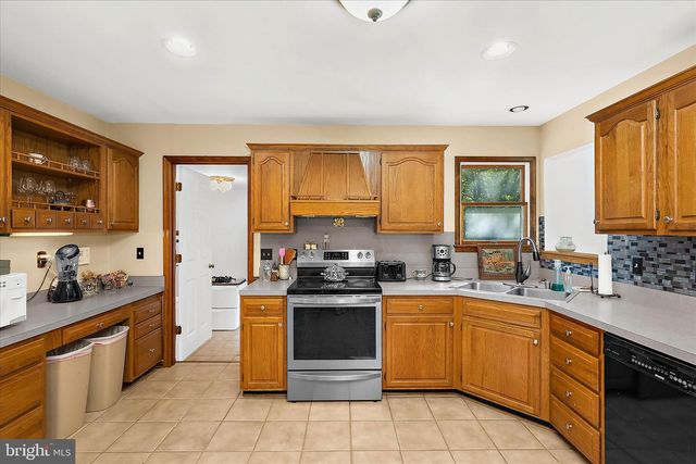 303 SWAYING OAK CT, Severna Park, MD 21146