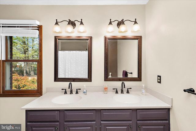 303 SWAYING OAK CT, Severna Park, MD 21146