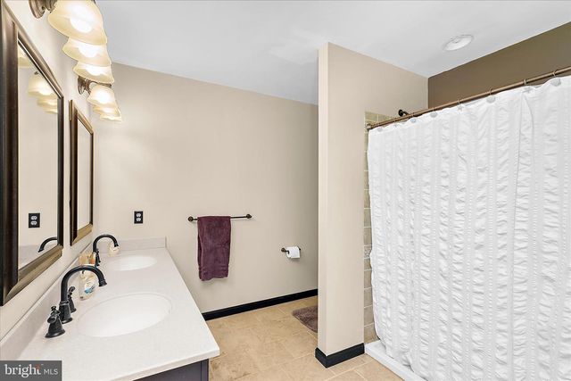 303 SWAYING OAK CT, Severna Park, MD 21146