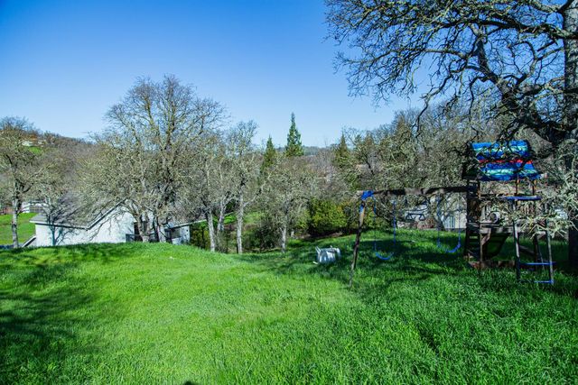 2653 Mallard Ct, Valley Springs, CA 95252