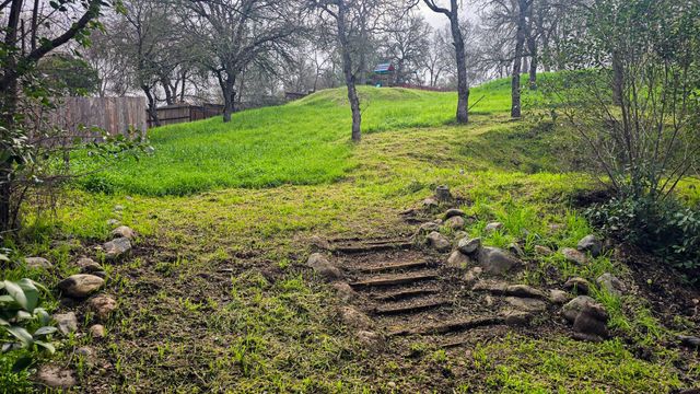 2653 Mallard Ct, Valley Springs, CA 95252