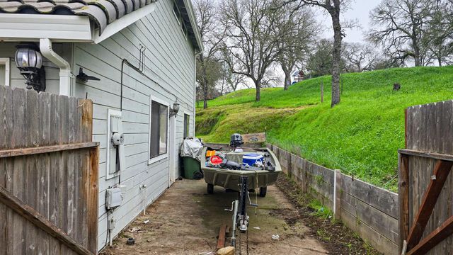 2653 Mallard Ct, Valley Springs, CA 95252