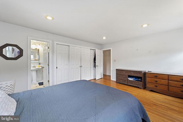 292 GLENN AVE, Lawrence, NJ 08648