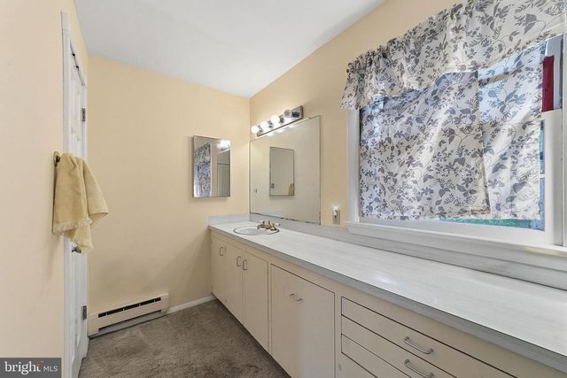 292 GLENN AVE, Lawrence, NJ 08648