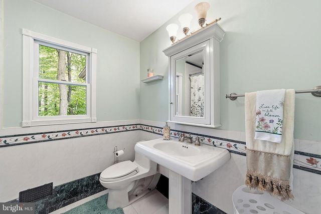 292 GLENN AVE, Lawrence, NJ 08648