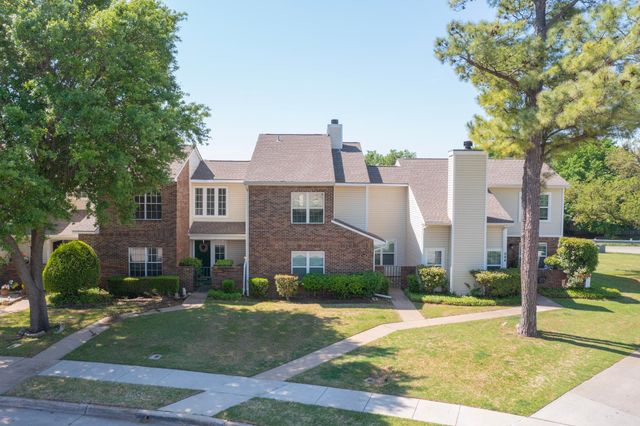 846 Creekside Drive, Lewisville, TX 75067