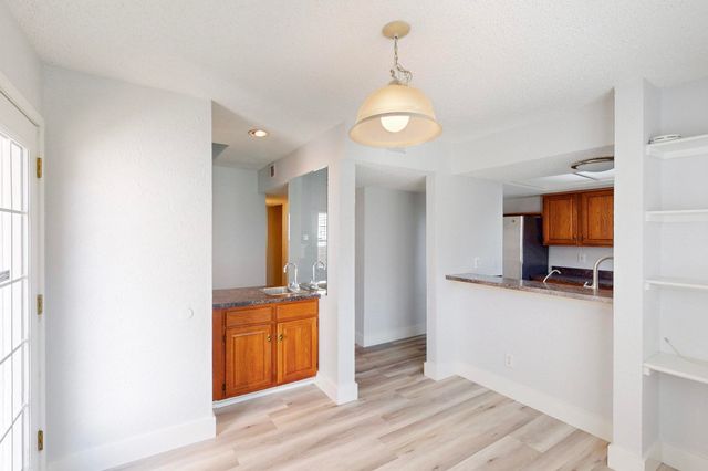 846 Creekside Drive, Lewisville, TX 75067