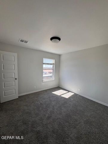 417 SANTIAGO MUNOS Street, Vinton, TX 79821