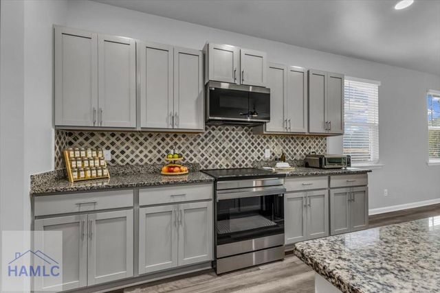 50 Palmer Place, Richmond Hill, GA 31324