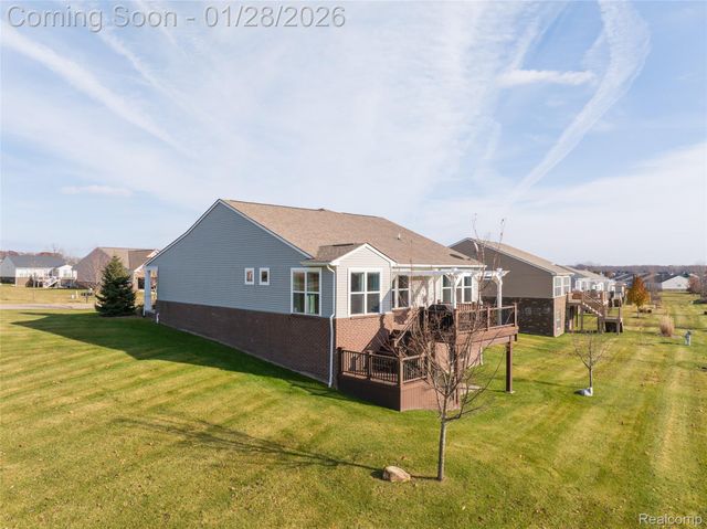 6208 Merion Lane 64, Grand Blanc Charter Township, MI 48439