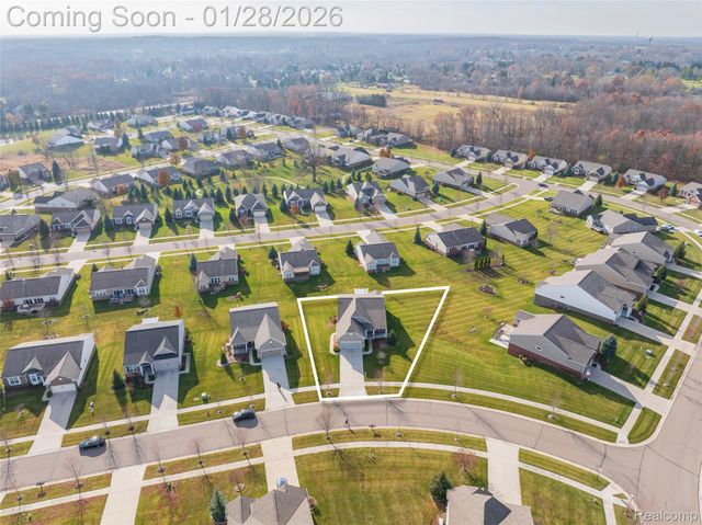 6208 Merion Lane 64, Grand Blanc Charter Township, MI 48439