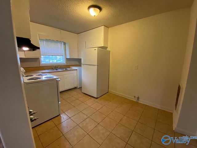 2818 Hood Road, Huntsville, AL 35805