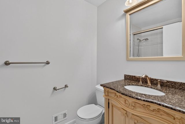 9217 THREE OAKS DR, Silver Spring, MD 20901