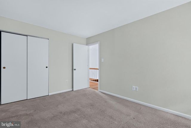 9217 THREE OAKS DR, Silver Spring, MD 20901