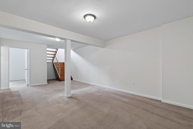 9217 THREE OAKS DR, Silver Spring, MD 20901