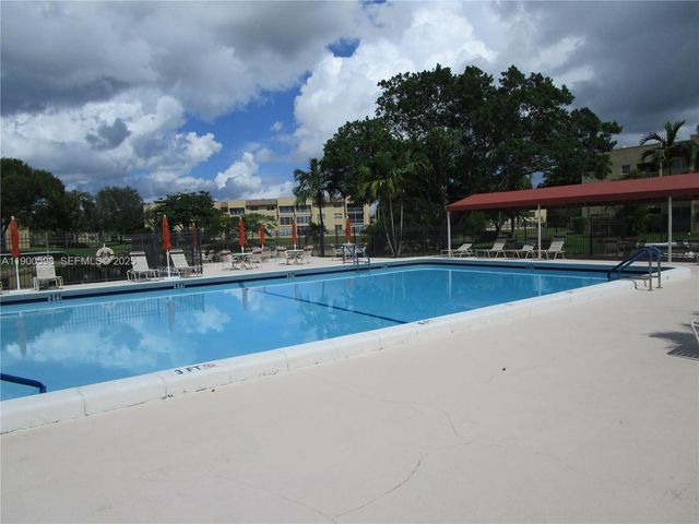 5940 NW 64 Th Avenue 109, Tamarac, FL 33319