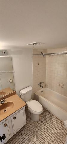 5940 NW 64 Th Avenue 109, Tamarac, FL 33319