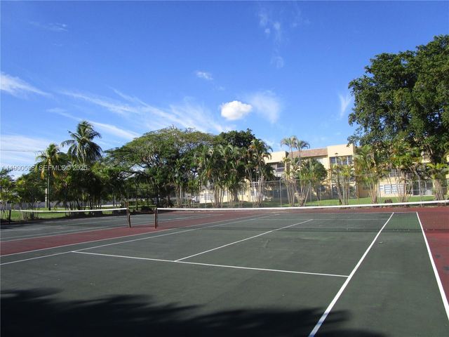 5940 NW 64 Th Avenue 109, Tamarac, FL 33319