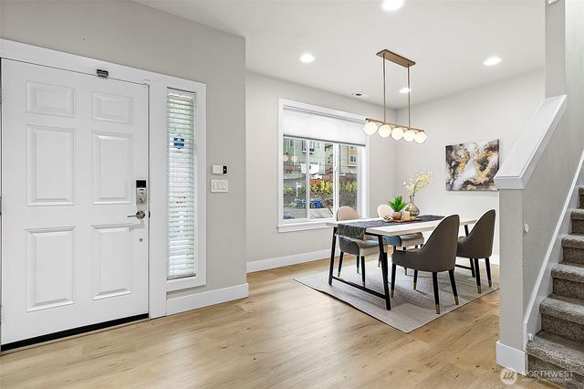 13832 Macadam Road S, Tukwila, WA 98168