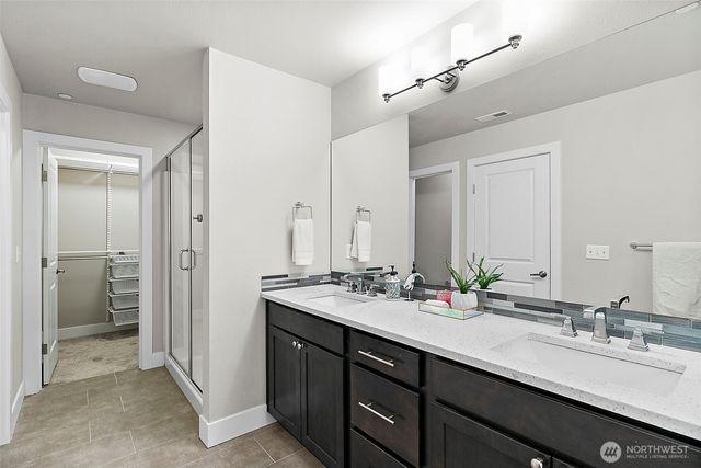 13832 Macadam Road S, Tukwila, WA 98168