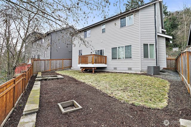 13832 Macadam Road S, Tukwila, WA 98168