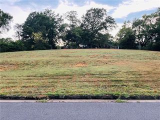 262 S Enid Avenue, Russellville, AR 72801