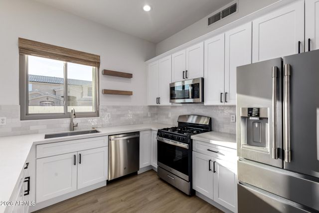 775 W CITRUS Way, Chandler, AZ 85248