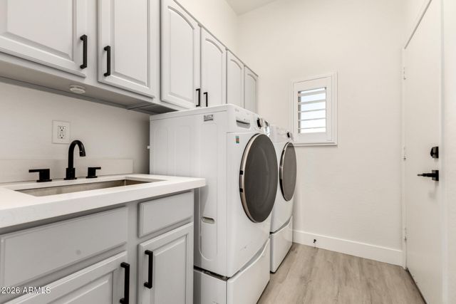 775 W CITRUS Way, Chandler, AZ 85248