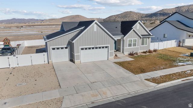 2255 E EMERALD AVE, Eagle Mountain, UT 84005