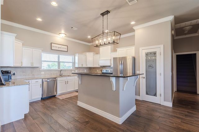 4721 SE 34th Street, Moore, OK 73165