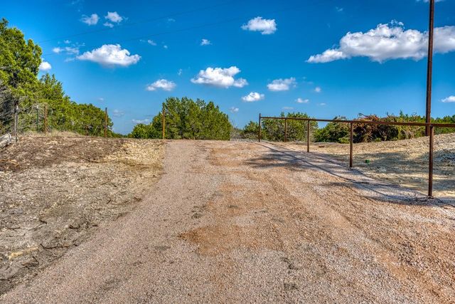 18201 FM 963, Bertram, TX 78605