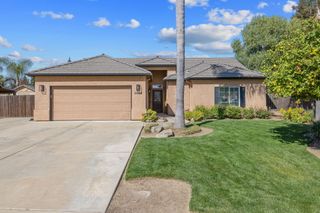 2600 W Oakridge Avenue, Visalia, CA 93291
